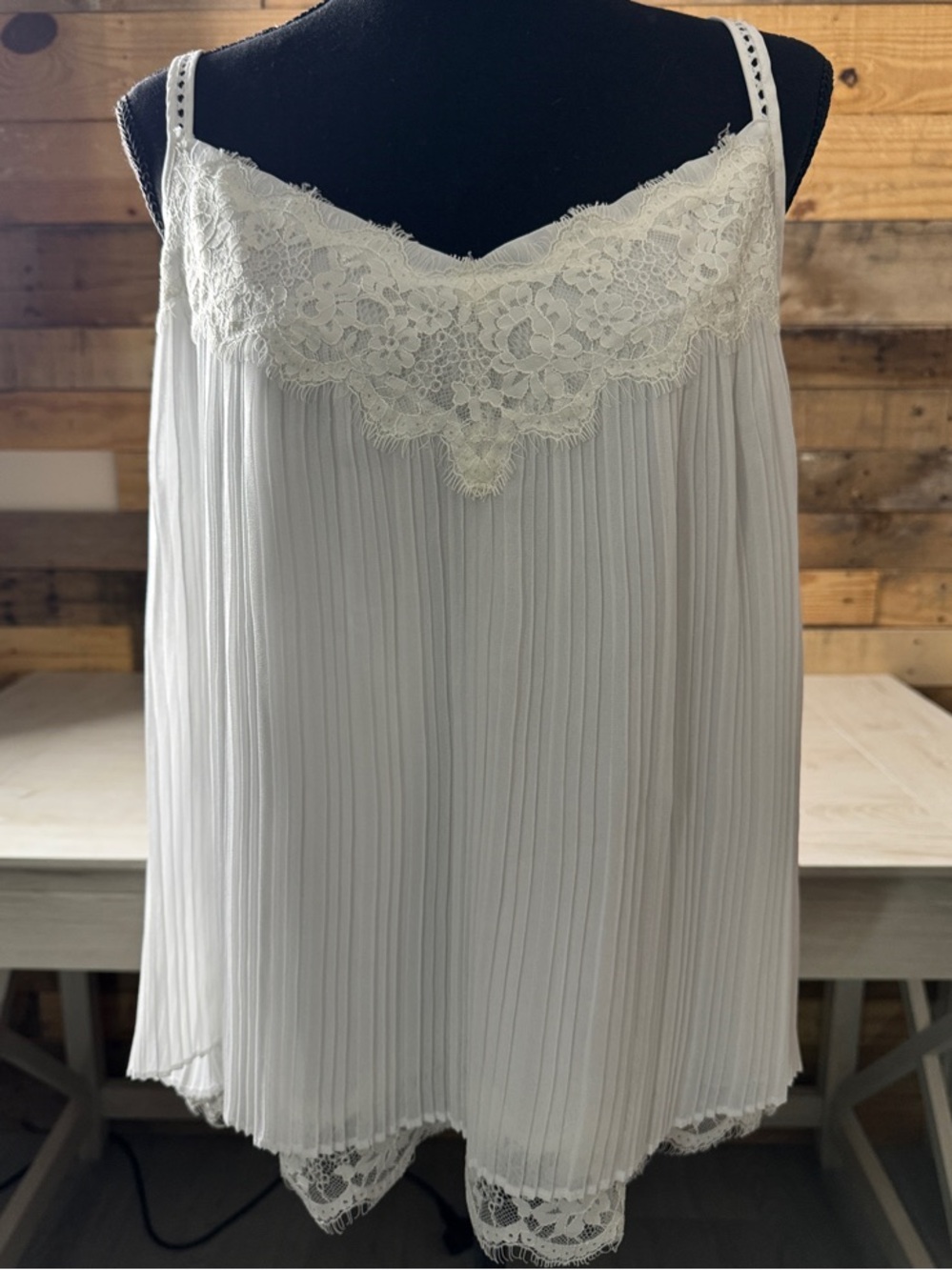 White House Black Market White Lace-Trim Pleated Camisole